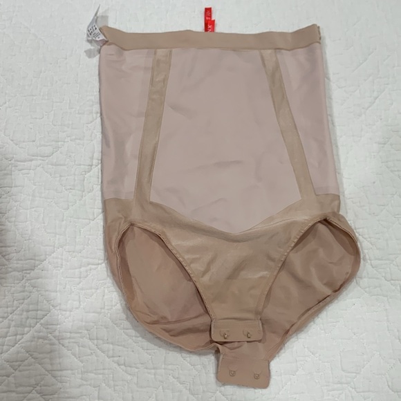 SPANX® OnCore High-Waisted Brief in Soft Nude - Size L - Picture 10 of 14